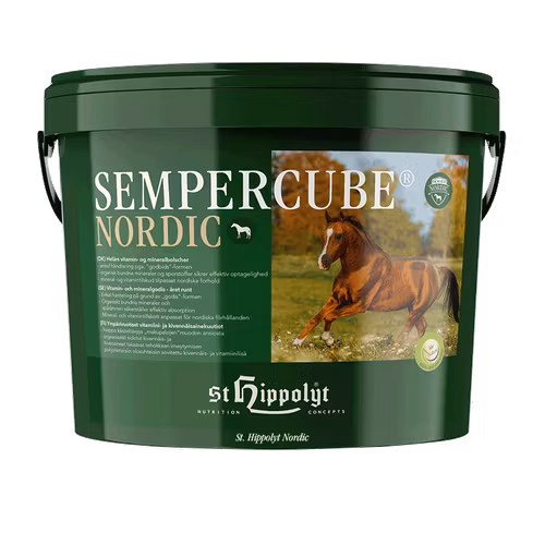 St Hippolyt SemperCube Nordic® 3el. 10 kg- Sommarens vitaminer och mineraler
