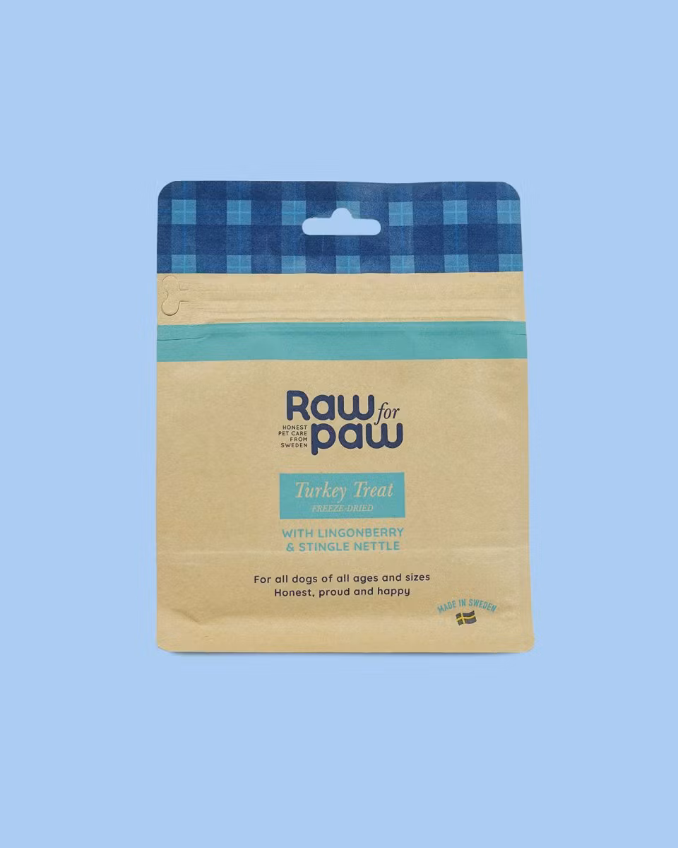 Raw for Paw- Turkey Treat- frystorkat kalkonkött med lingon och nässla 50 gram