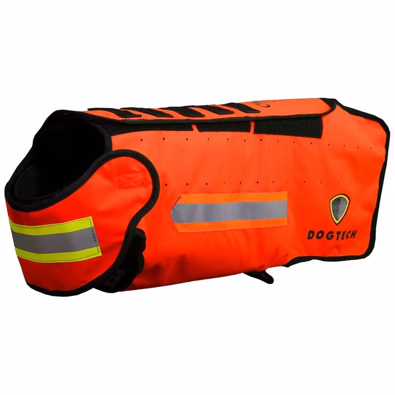 Dogtech One 2022- Skyddsväst. Färg: Röd