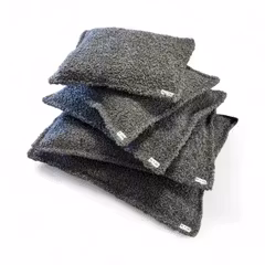 Metizo Cushion/Dyna, Dark Grey/Off White. Flera storlekar