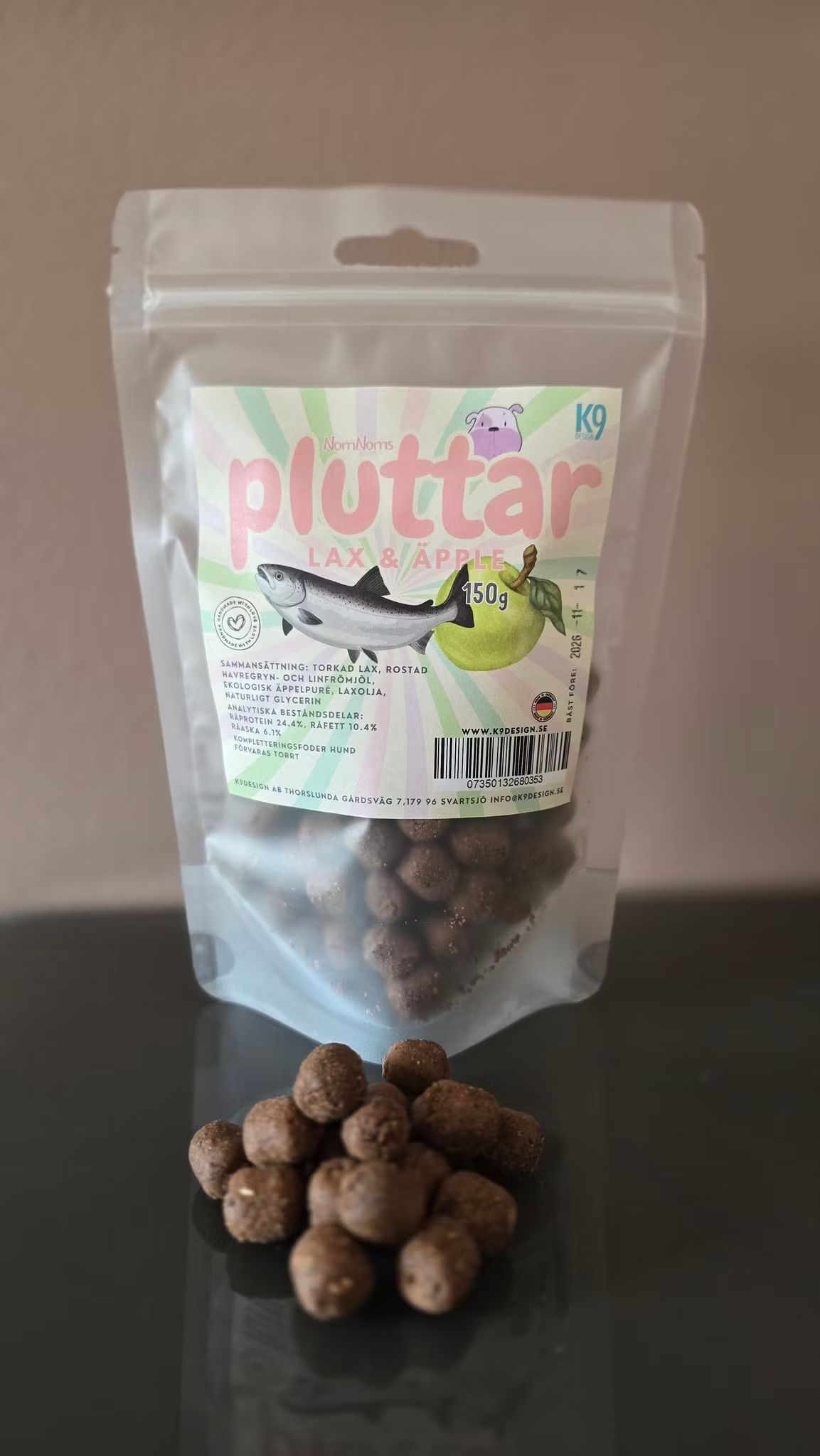 Nom Noms Pluttar - Lax & Äpple 150g - glutenfri