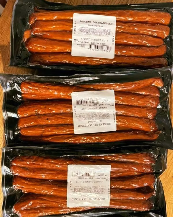 Smakrika närproducerade ölkorvar Svartpeppar
