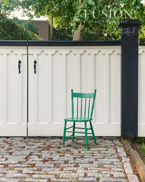 FUSION™ Mineral Paint - Park Bench
