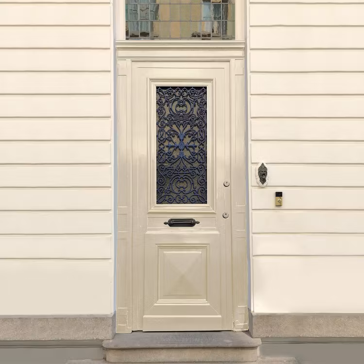 Autentico® VIVACE Antique White