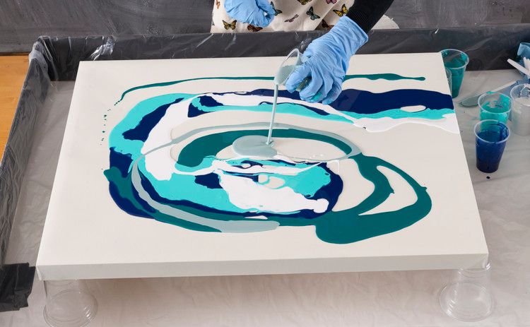 Fusion Acrylic Pour
