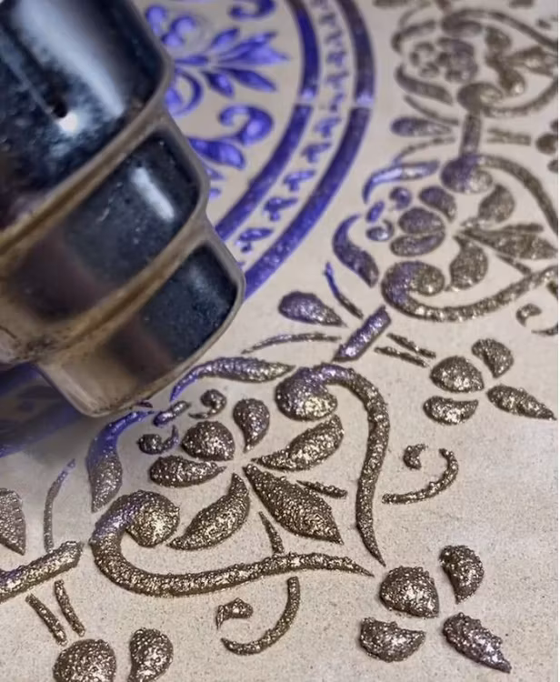 Posh Chalk Metallic Smooth Paste - Embossingpastor