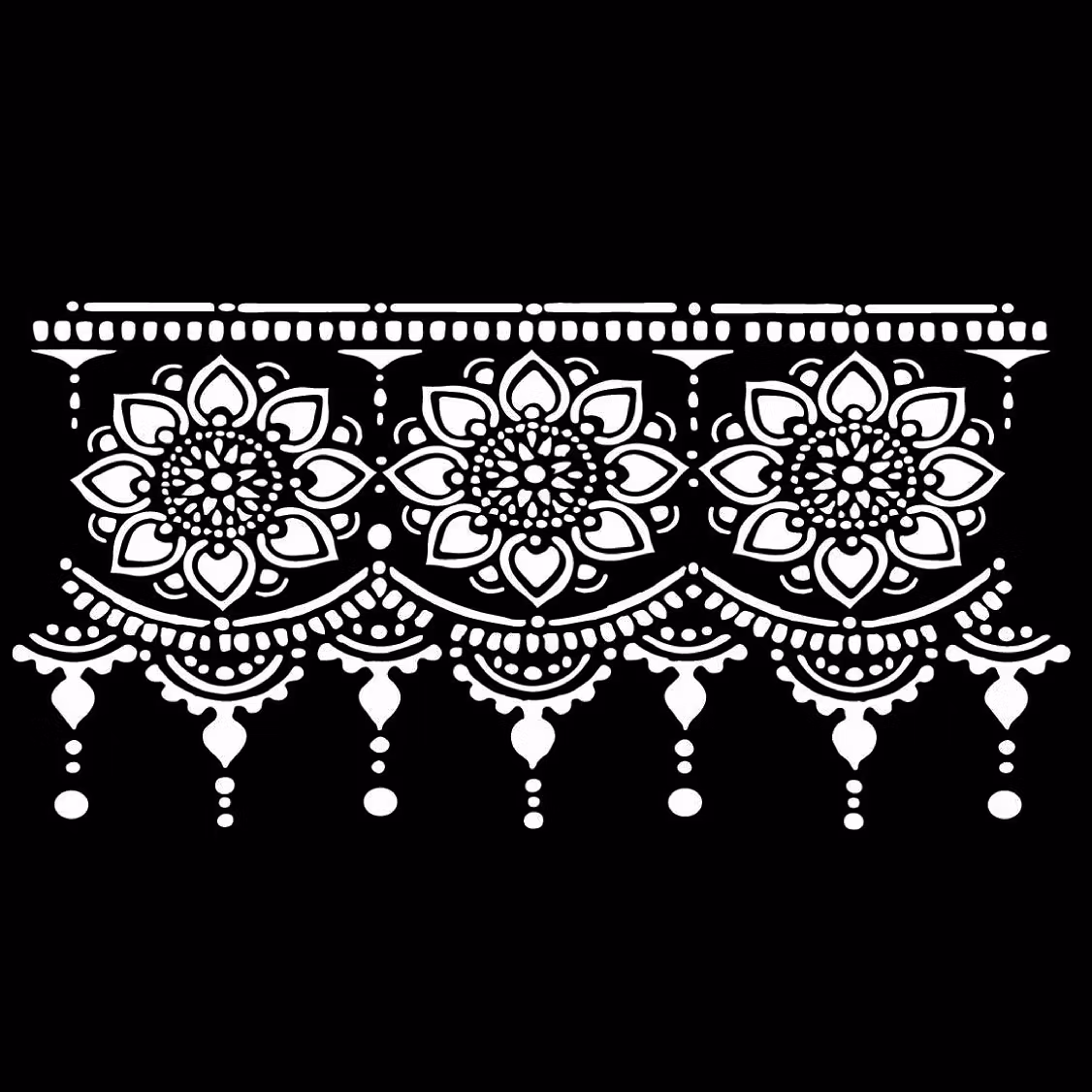 SCHABLONER - Belles and Whistles Stencil - Lotus Bloom