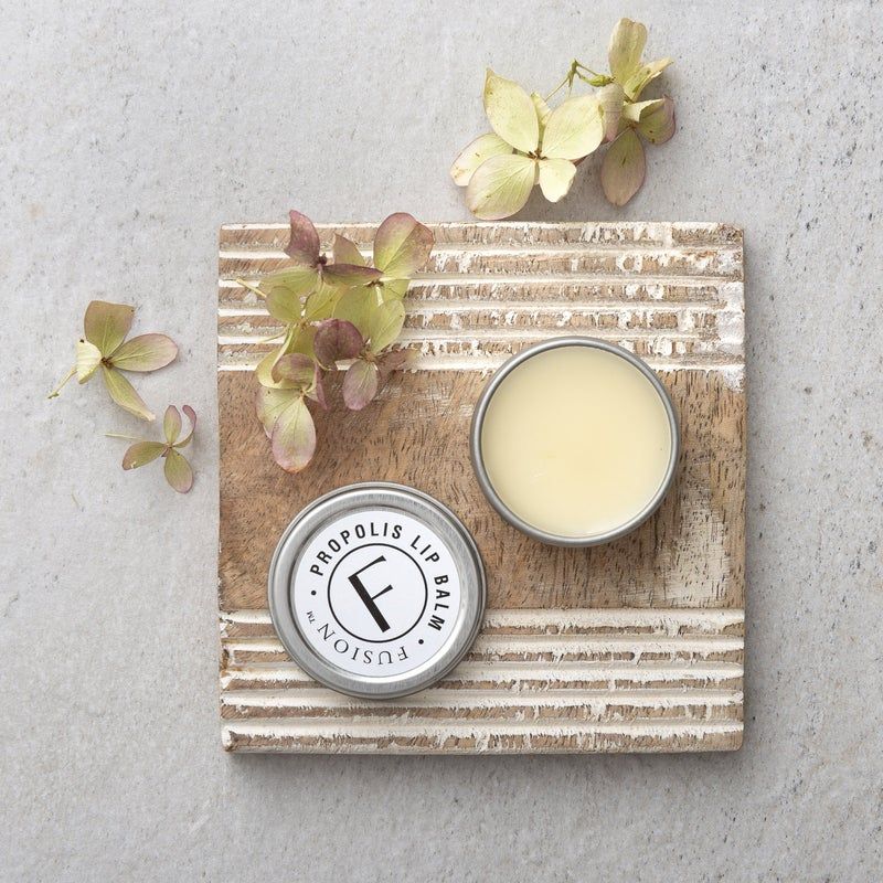 Fusion Self Care Kit - Beeswax Lip Balm - Läppsalva
