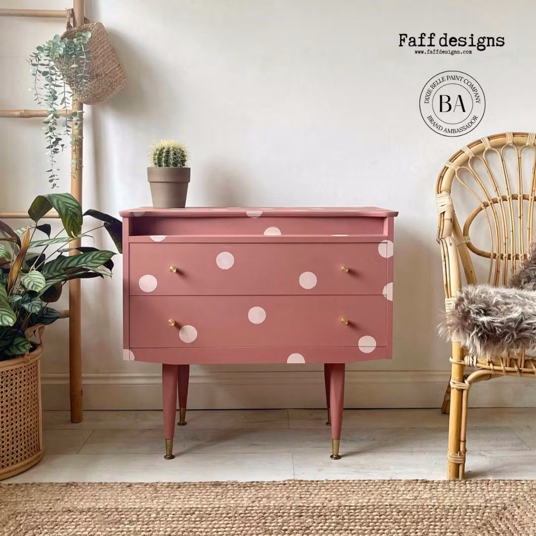 Dixie Belle SILK All-In-One Desert Rose - Photo Credit: @Faffdesigns