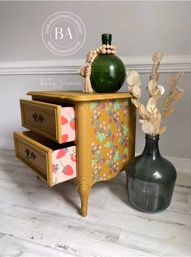 Dixie Belle SILK All-In-One Mineral Paint - MOJAVE - Photo Credit: @thetopdrawerrva