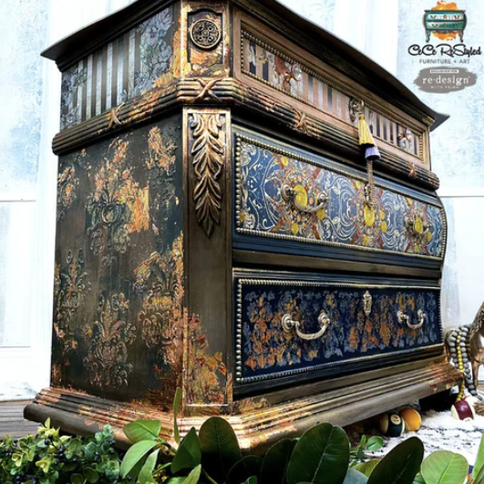 Transfermotiv - Re Design Décor Transfer - Stately & Stylish - Photo Credit: @CeCeReStyled
