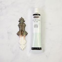 Re Design Decor Wax - Metallisk Vaxpasta HELIOS ICE (grön) 50ml
