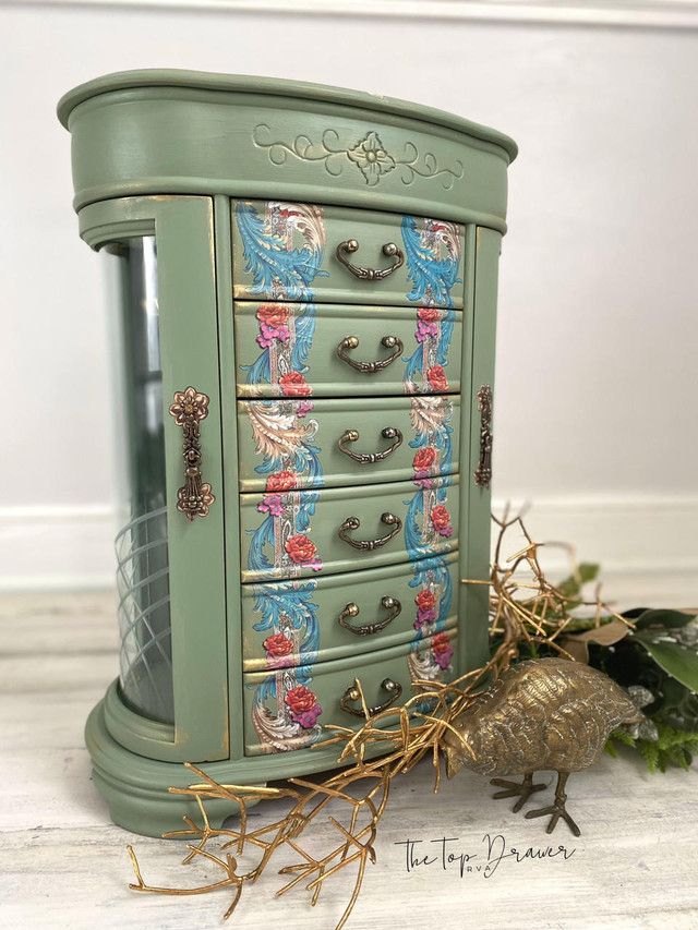 Möbel- & Inredningsfärg - Dixie Belle CHALK Mineral Paint - Weeping Willow