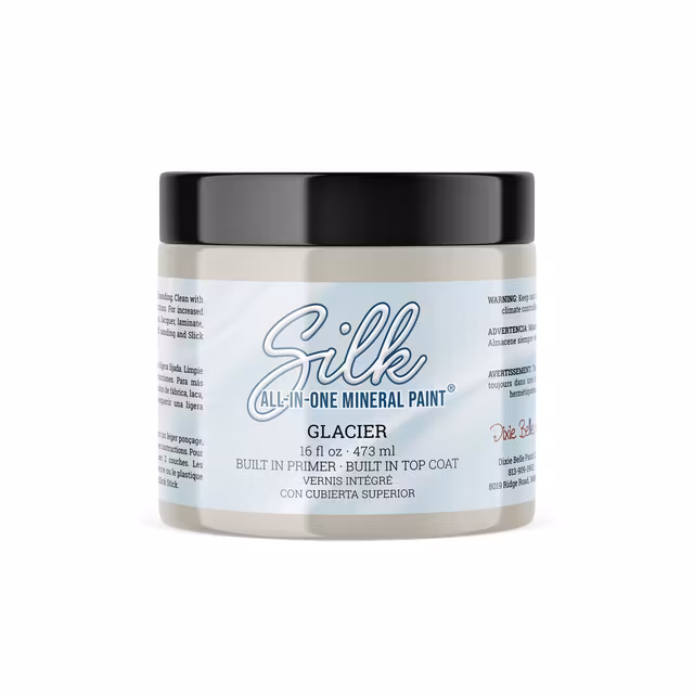 Dixie Belle SILK All-In-One - Inredning & utomhusfärg - GLACIER