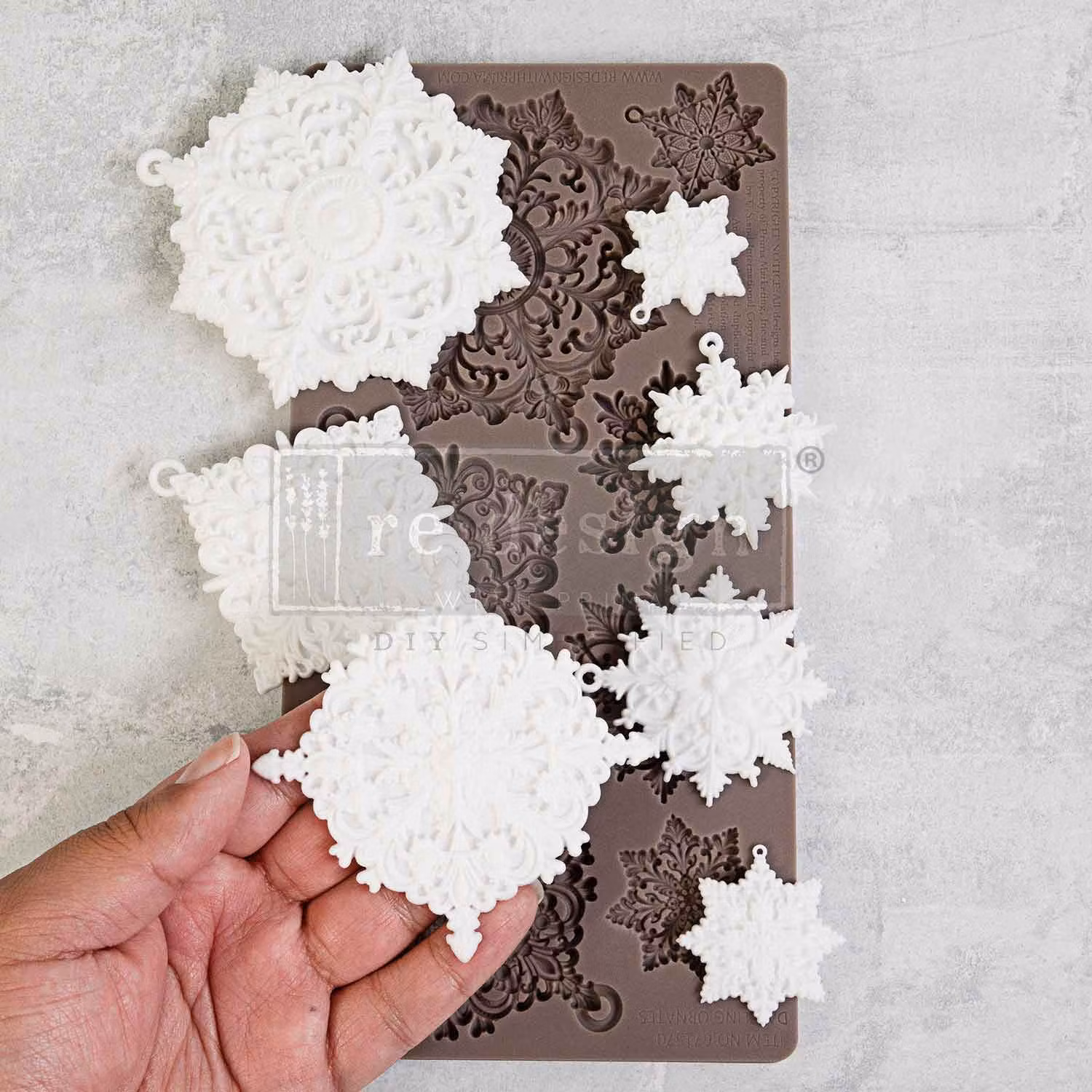 GJUTFORM - Re Design Décor Moulds - Silikonform - Dazzling Ornates