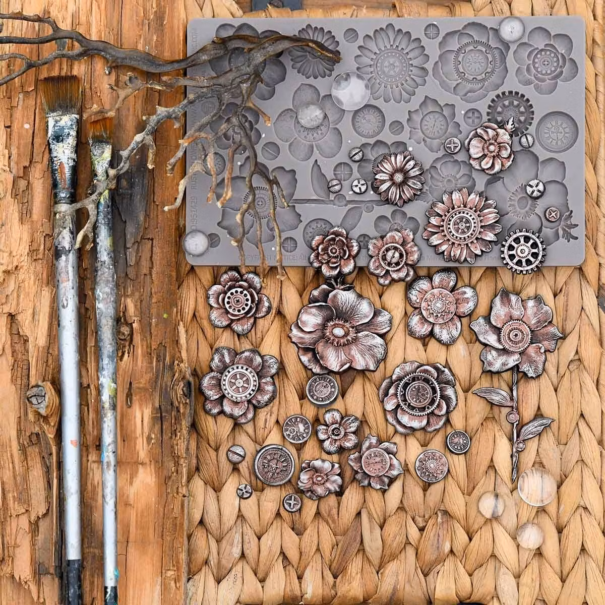 Prima Marjketing - Finnabair - Imaginarum Mould - Silikonform - Rusty Flowers