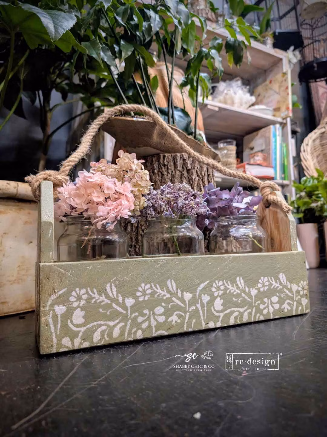 ReDesign Décor Stencils® - Schablon​​​​​​​ - Little Meadow - (S) 23x30cm