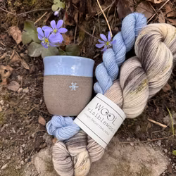 Garn och Keramik Blåsippa