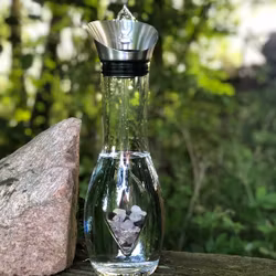 Karaff Era och vial Wellness