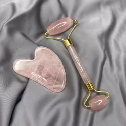 Set med 1 Gua sha + 1 Ansiktsroller valfri stensort