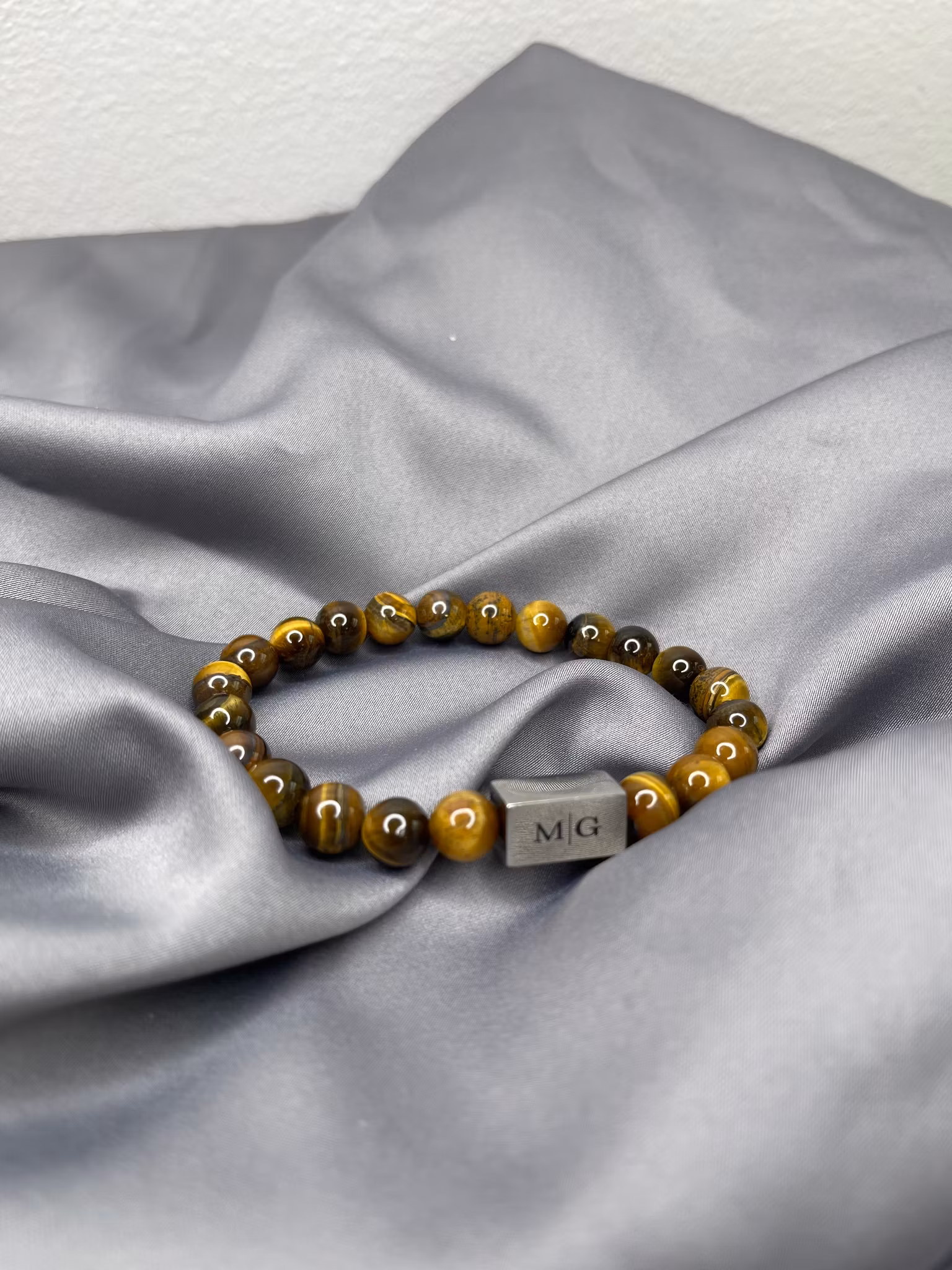 Stenarmband Tigeröga