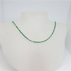 Halsband med fasettslipad 2 mm aventurin kvarts