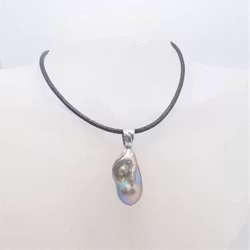 Stor blå barock pärldroppe 13x25 mm med ögla i silver