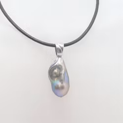 Stor blå barock pärldroppe 13x25 mm med ögla i silver