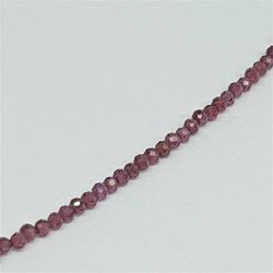 Halsband med fasettslipad 2 mm granat