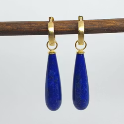 Lapis lazuli droppe 8x30 mm på förgylld silverögla