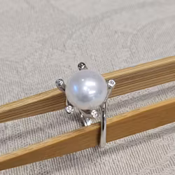 Silverring med stor vit odlad pärla