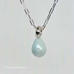 Akvamarin hänge/berlock på silverögla