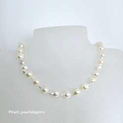 Pärlcollier med 7 mm barocka vita akoya pärlor