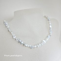 Trendigt litet pärlhalsband 5-5,5 mm pärlor