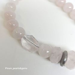 Halsband med rosenkvarts och silver med magnetlås