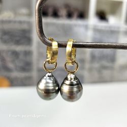 Vackra grön-silver skimrande tahitipärlor 11-12 mm med 18K guld