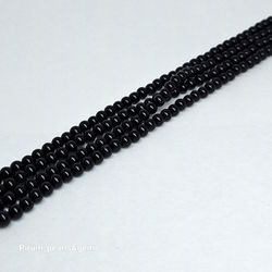 Blank svart onyx rund 4 mm
