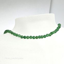 Halsband med 4 mm grön agat