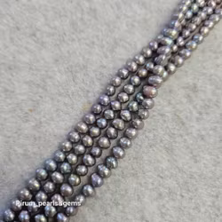 Blå-gröna små pärlor 4-4,5 mm