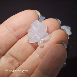 Blå spetsagat, graverade löv ca 30 mm