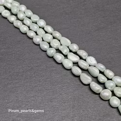 Mintgröna pärlor 8x10 mm