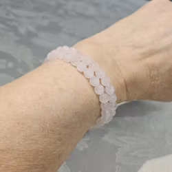 Rosenkvarts resårarmband med silver