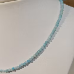 Halsband med fasettslipad 3 mm turkos amazonit