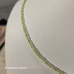 Halsband med fasettslipad 3 mm peridot