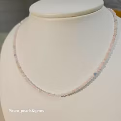 Halsband med 2 mm fasettslipad rosa morganit
