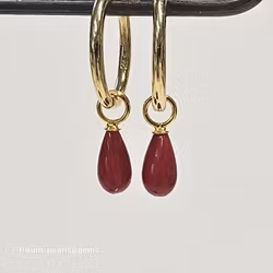 Koralldroppe 5x9 mm på förgylld silverögla