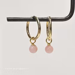 Rosa opal rund på förgylld silverögla