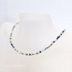 Halsband med fasettslipade 4 mm hackmanite stenar