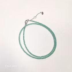 Halsband med 2 mm fasettslipad krysopras