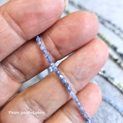 Halsband med ljusblå fasettslipad 2 mm kyanit